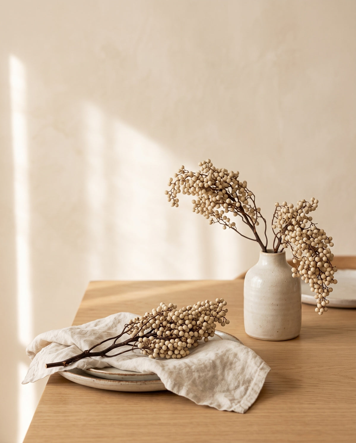 Idea de uso: falsa pimienta seca blanca decorando. Velas y accesorios no incluidos.